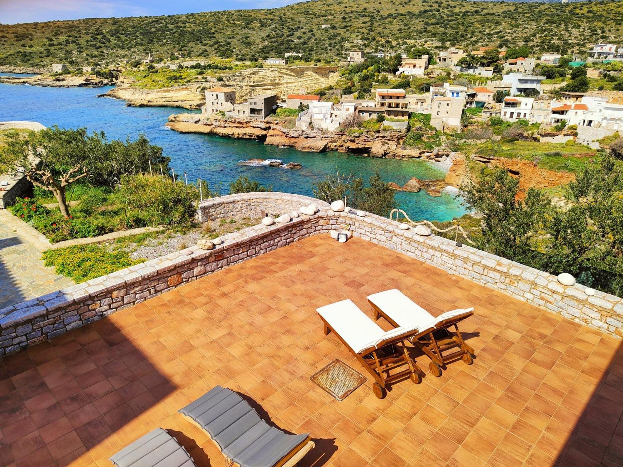 Athevillas Chrysoula Mézapos Exteriör bild